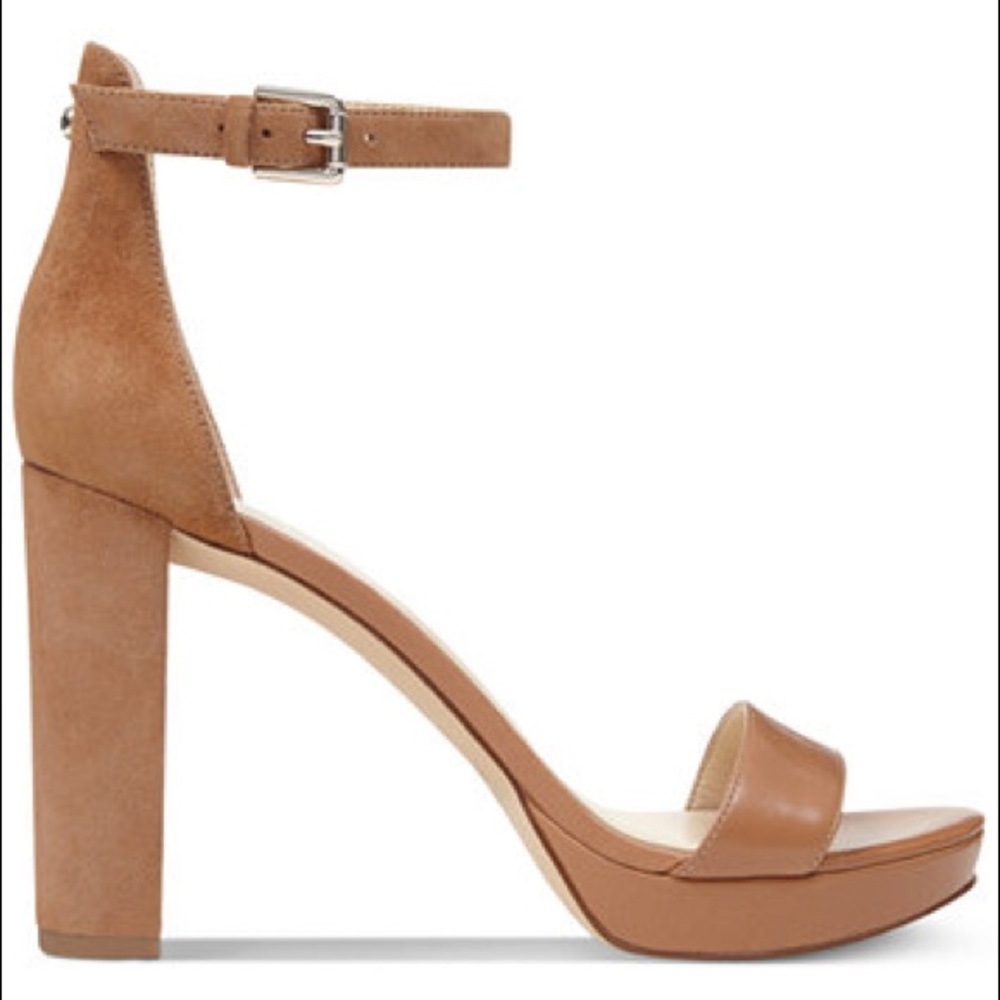 Nine West Dempsey Platform Heels Nude/Tan size 9